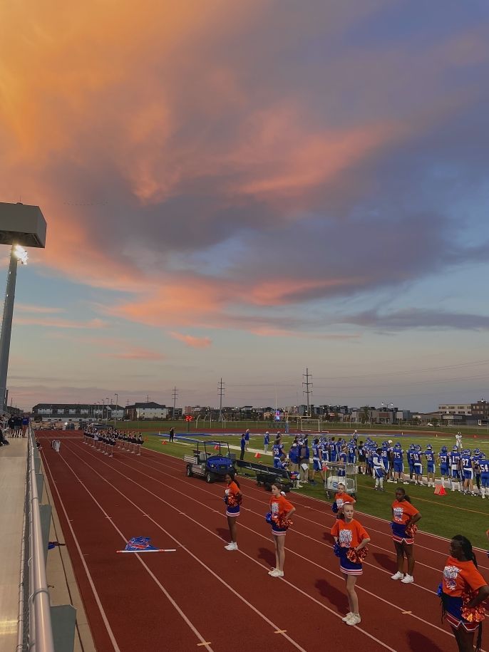 This was one of my favorite football games, the weather was great, the game was very interesting and I had so much fun with my friends.