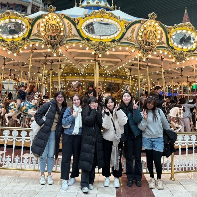 The classic carousel that many couples take photos in front of.