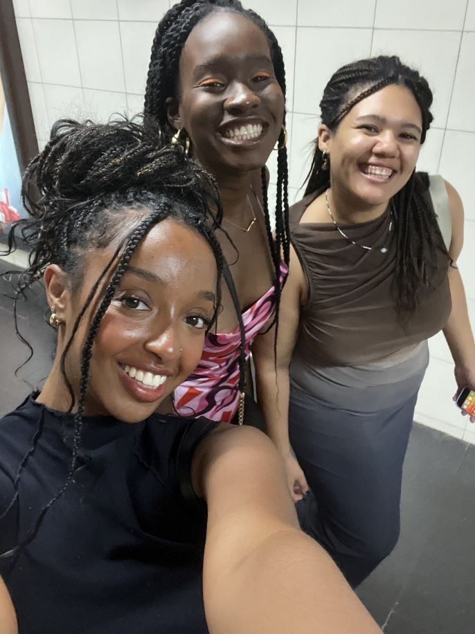kameela abroad three friends