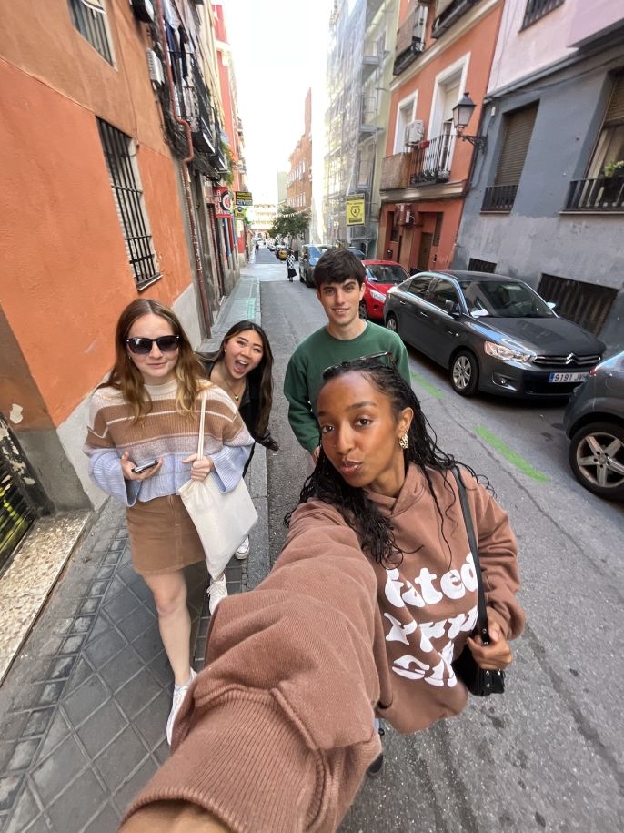 study abroad students street selfie