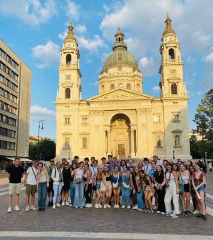 prague building abroad student group