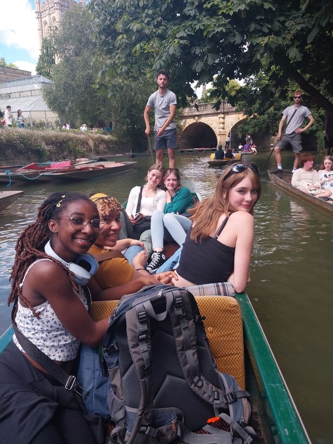 punting.jpg