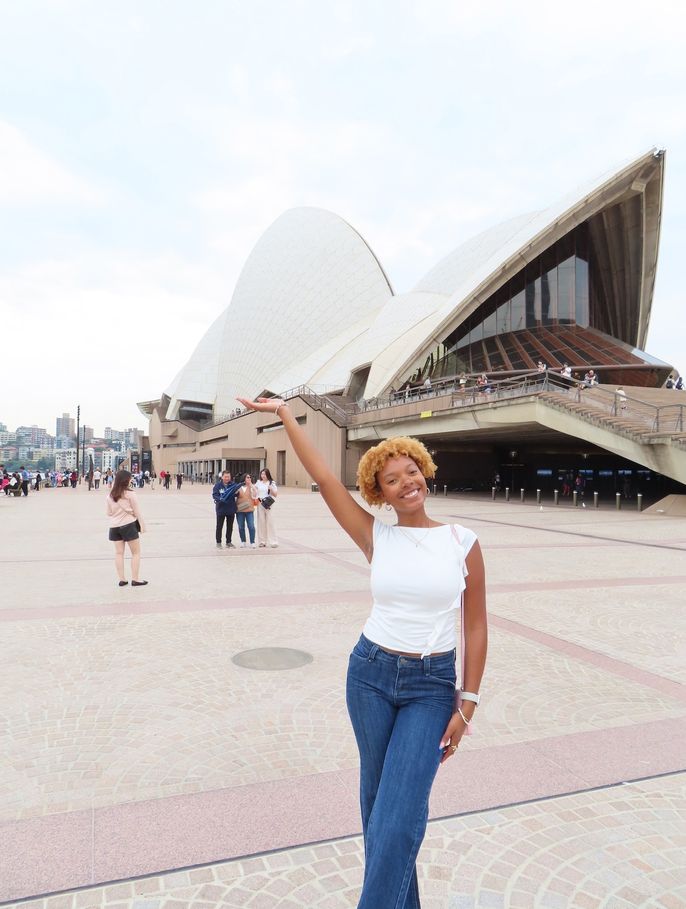 student abroad sydney opera house