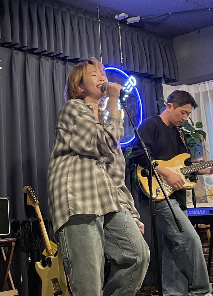Band ChaCha performing at Unplugged Lounge
