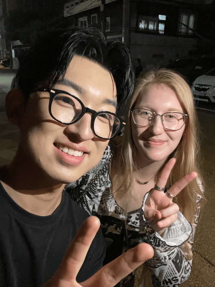 Lauren with Choi Chan Young (guitarist)