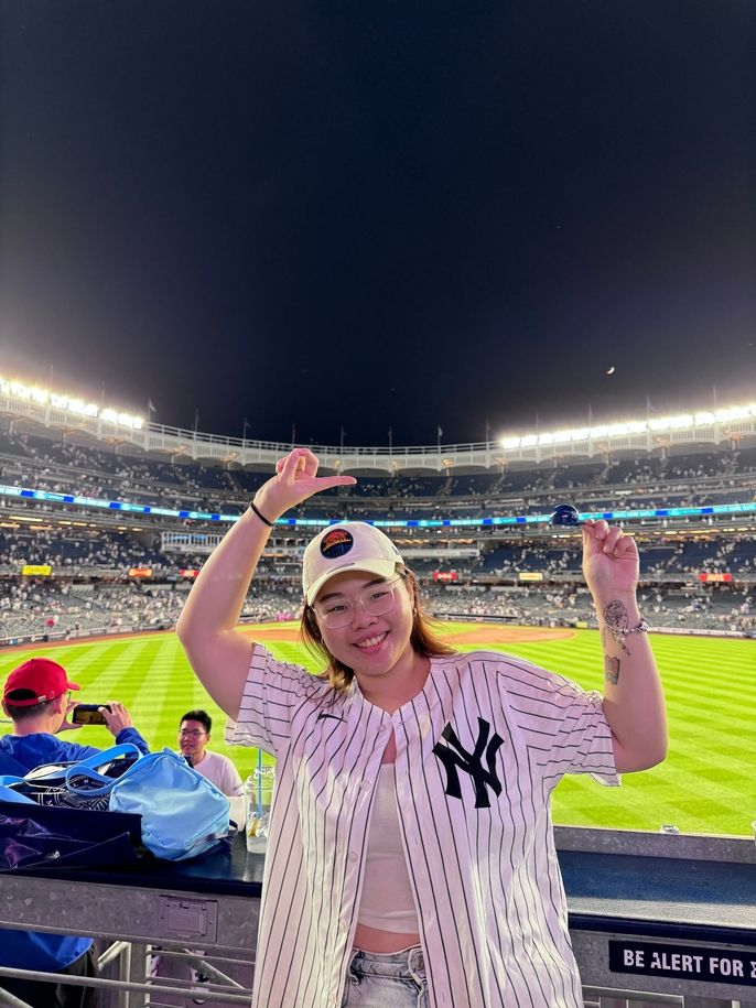 Chen-Ling took in a Yankees game during her internship program.