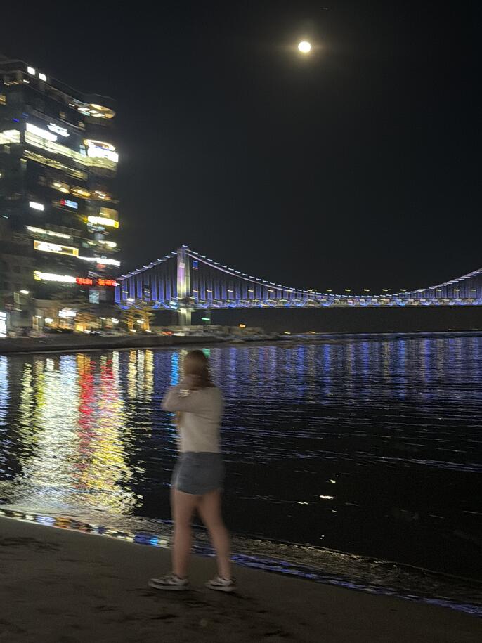 Picture of girl on beach in Busan Korea