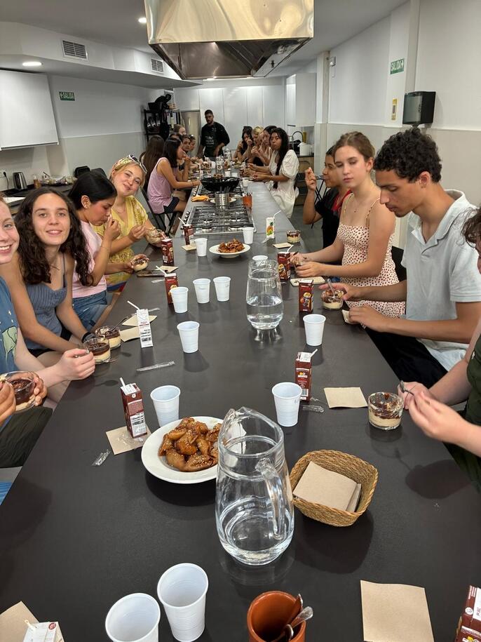 Students in cooking class