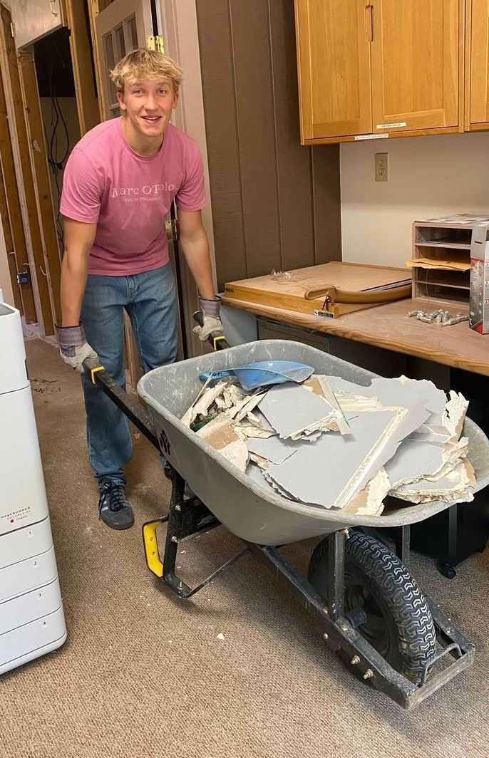 cbyx-ole-schuttpelz-community-service-youth-building-renovation