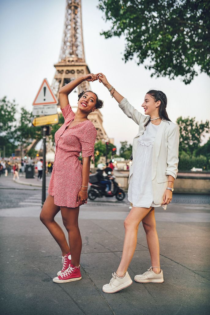 Paris girls dancing outside