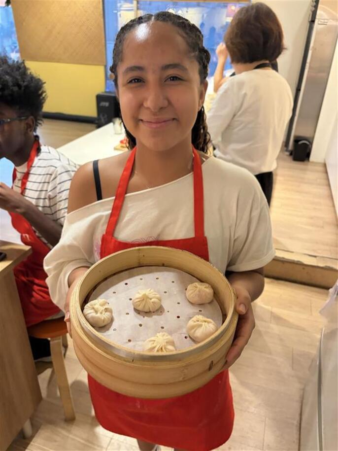hssa-taipei-student-during-cooking-class.jpg