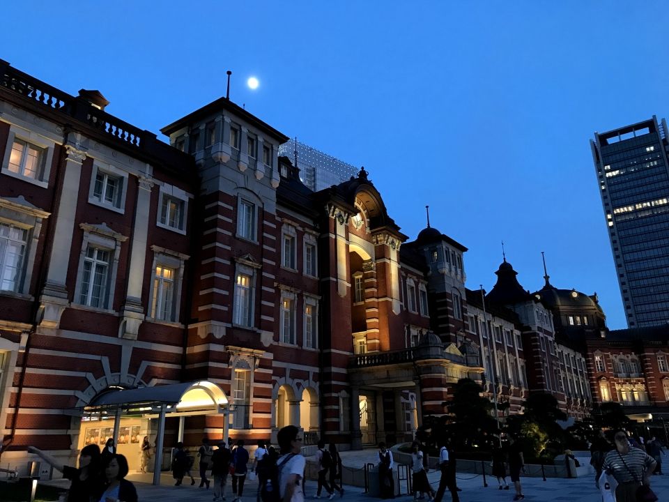 Tokyo Station at night ft. the moon
