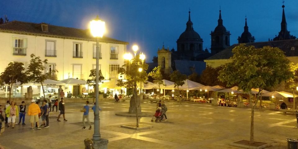 The main square where many like to spend their nights