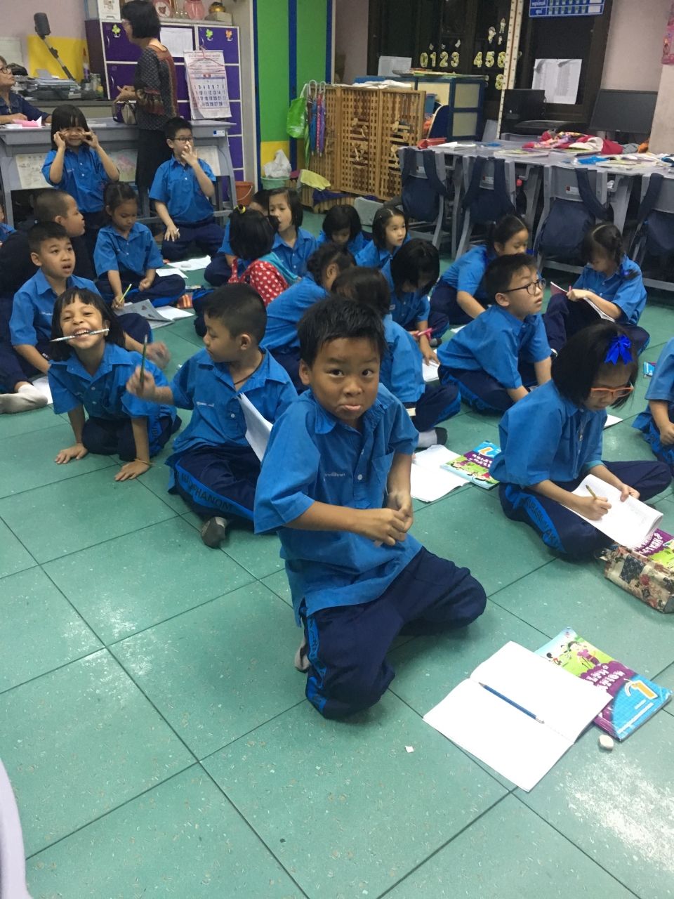 Photo for blog post Comparison of Thai and American Classrooms