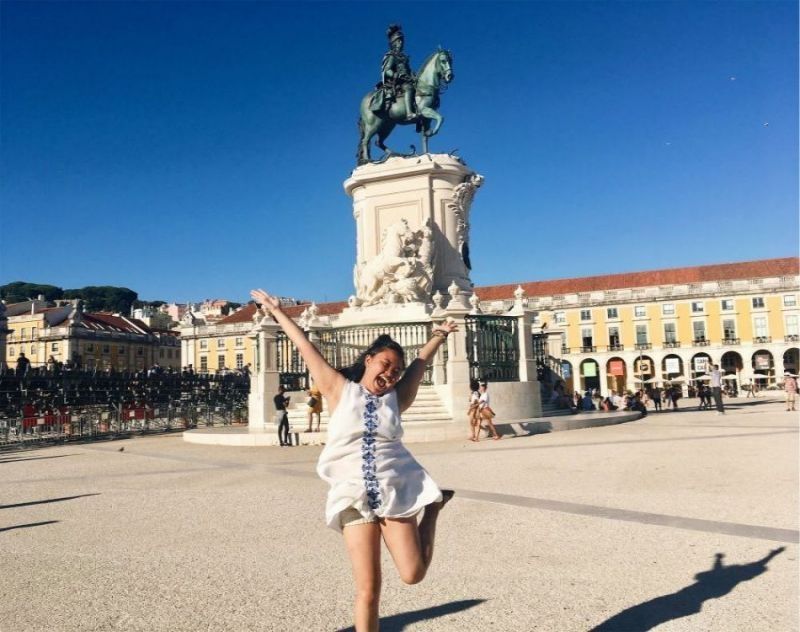 Took a train to Downtown Lisboa!