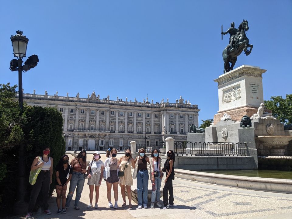 Another group exploring the Royal Palace.