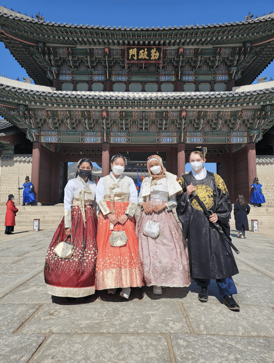 Photo for blog post What a weekend in Seoul looks like: CIEE Scavenger Hunt and Gyeongbokgung Palace 