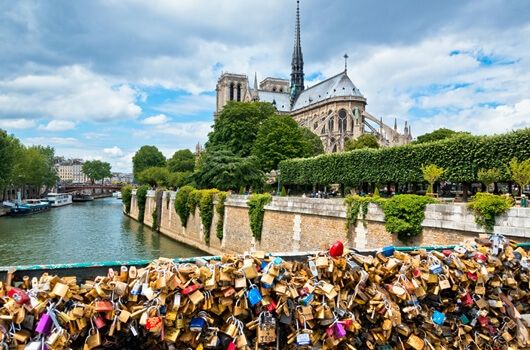 paris france downtown lock bridge