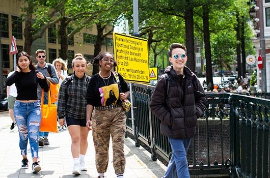 study abroad students in amsterdam summer