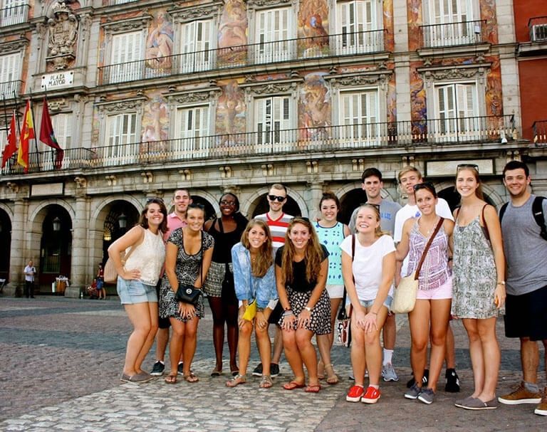madrid study abroad student walking tour