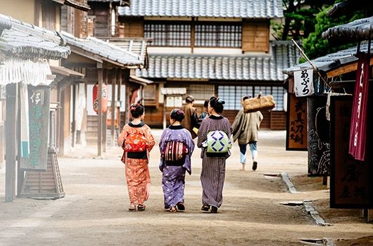 japan women kimonos
