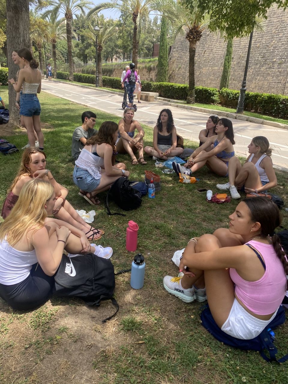 Students have a picnic