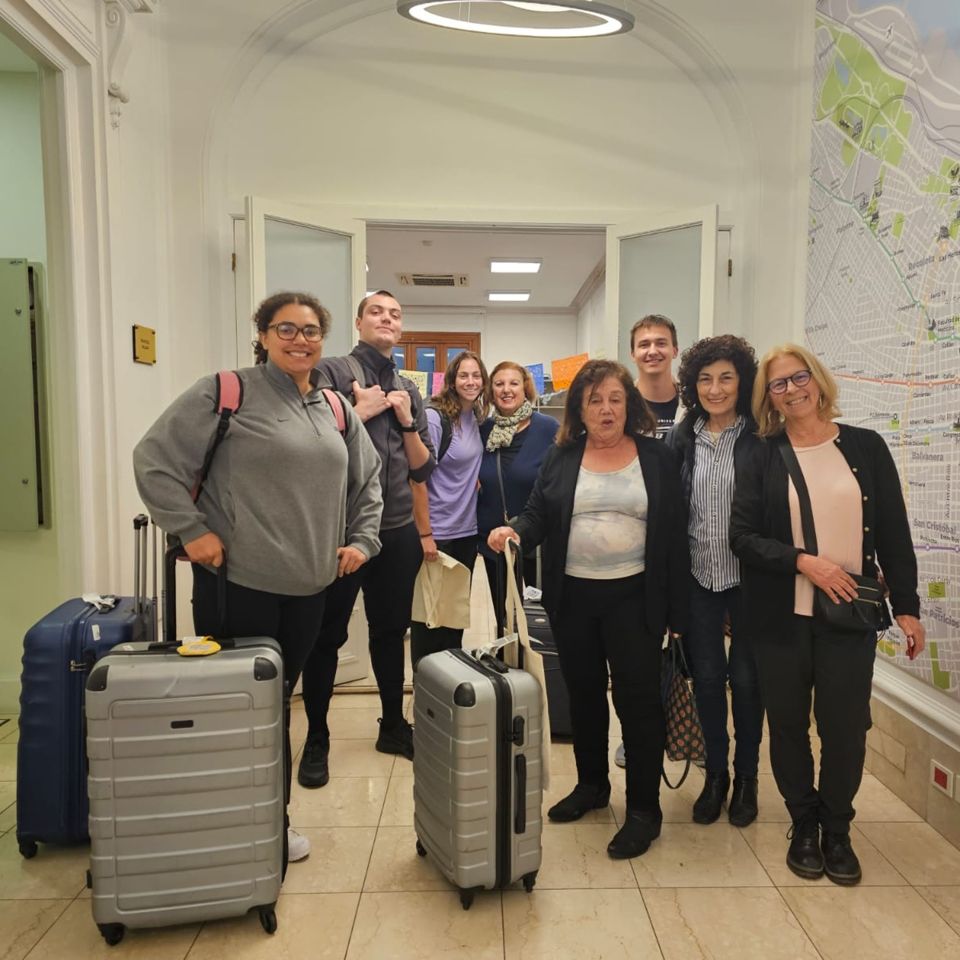 buenos aires host family group photo