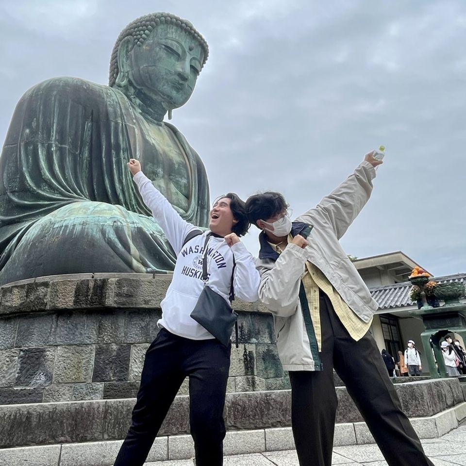 tokyo students buddha statue