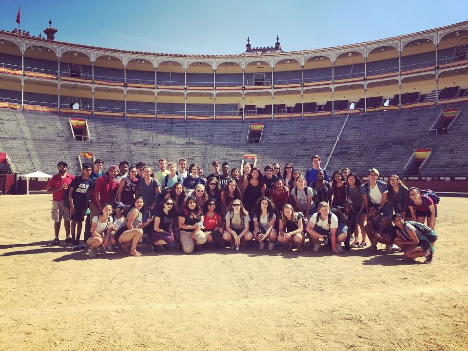 High school summer abroad students in Spain