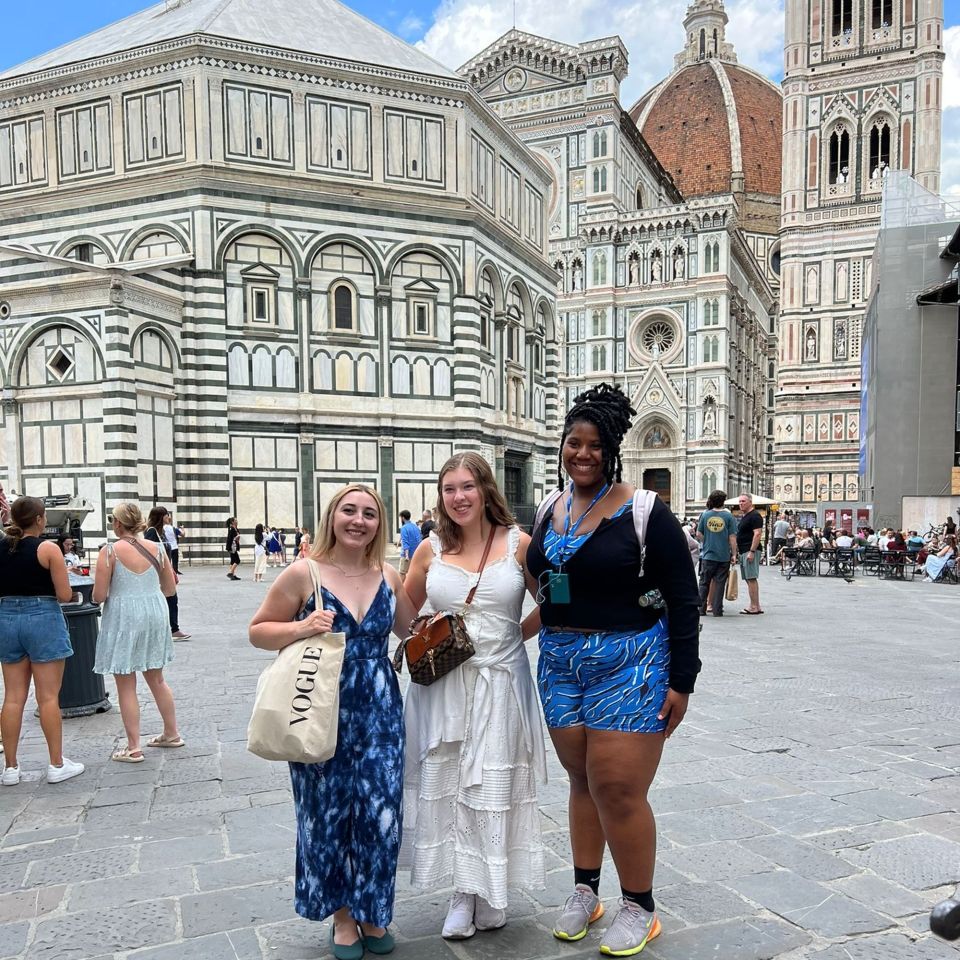 florence students visit city center