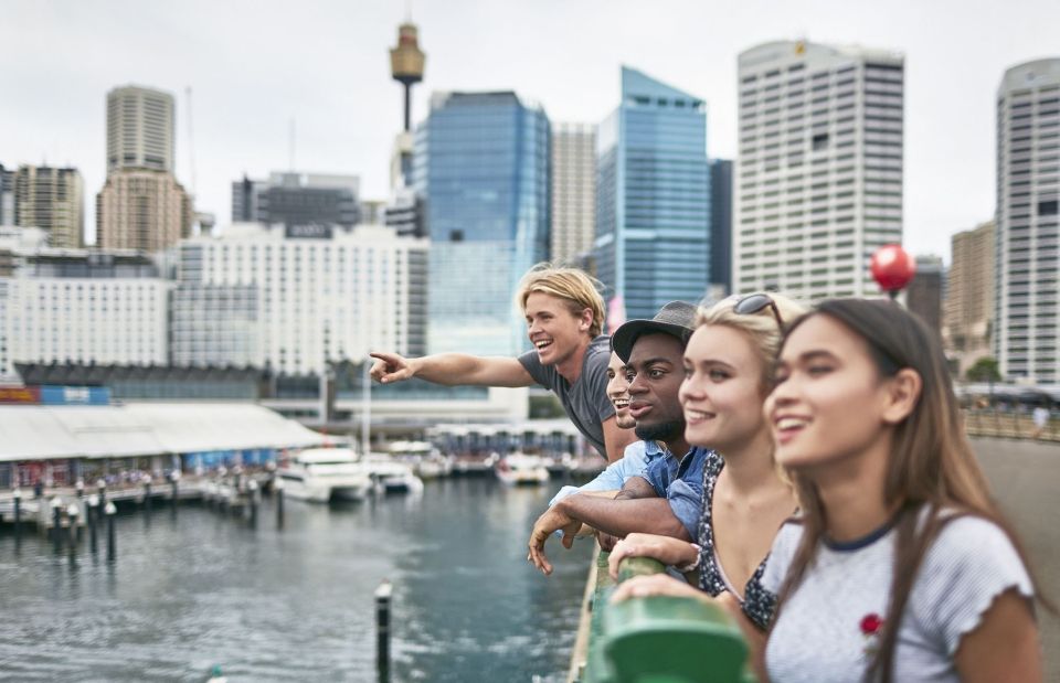 sydney students together boat ride abroad