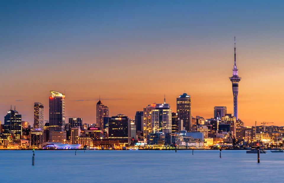 sunset and lake auckland