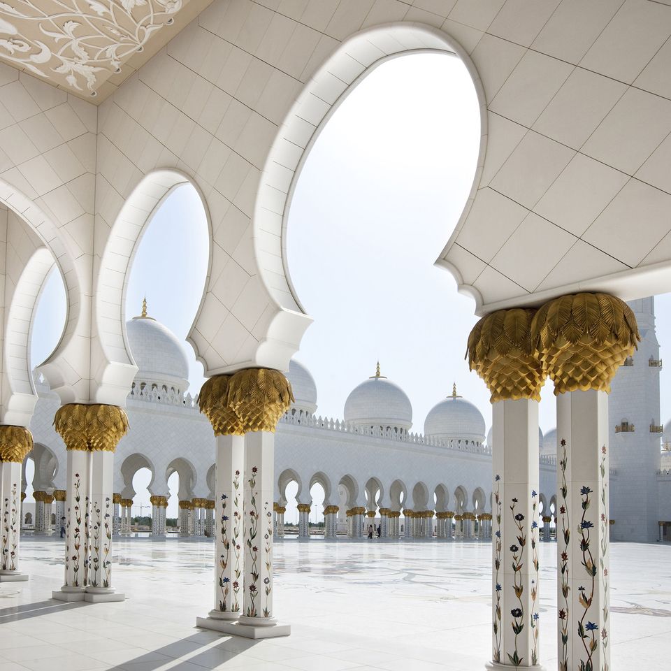 abu dhabi uae architecture
