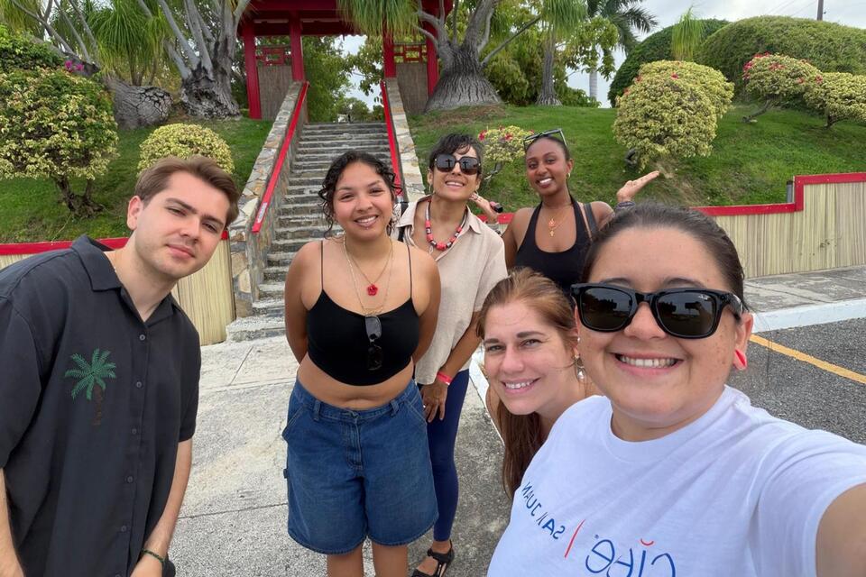 CIEE Puerto Rico students pose in front of Japanese Garden at Castillo Ceralles